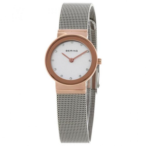 Women watch Béring 10126-066